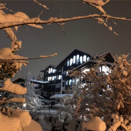 Hotel Isolabella - di sera con neve